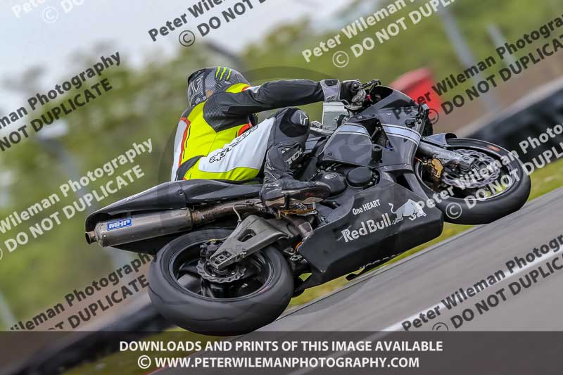 PJ Motorsport Photography;donington no limits trackday;donington park photographs;donington trackday photographs;no limits trackdays;peter wileman photography;trackday digital images;trackday photos